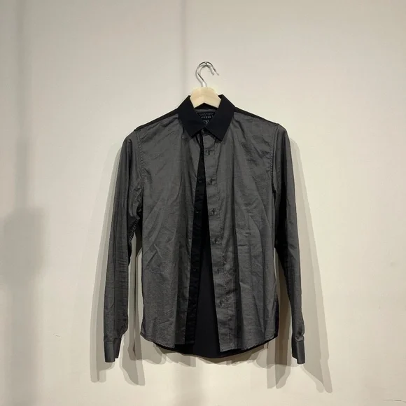 Guess Button Up - Picture 1 of 3